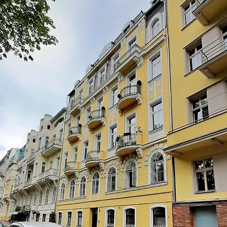 Apartmán Anglicka 138 *